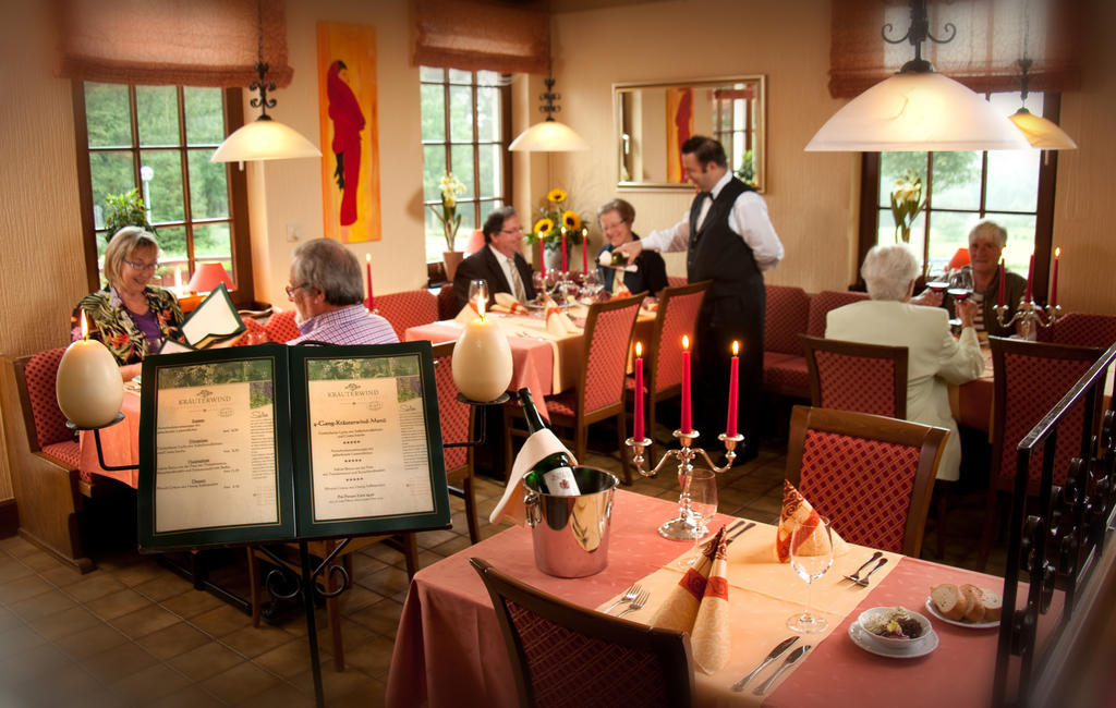 Hotel Restaurant Sonnenhof Weyerbusch Eksteriør billede