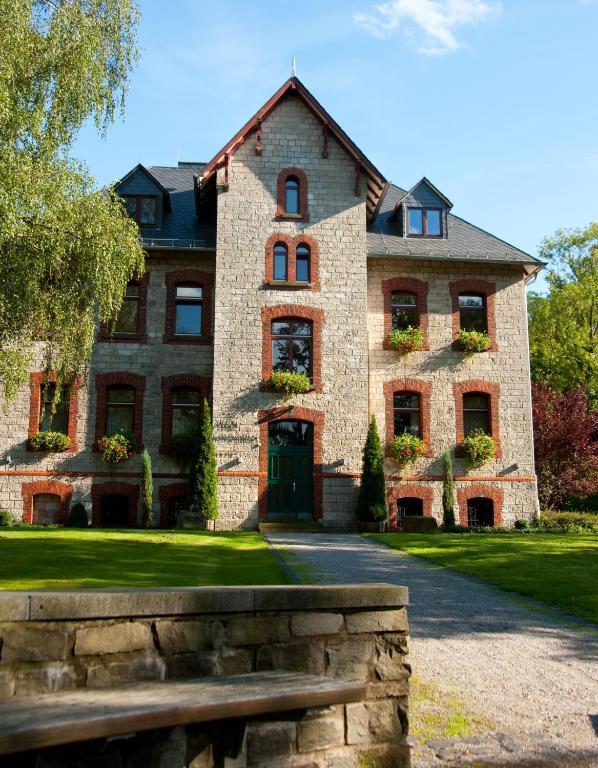 Hotel Restaurant Sonnenhof Weyerbusch Eksteriør billede